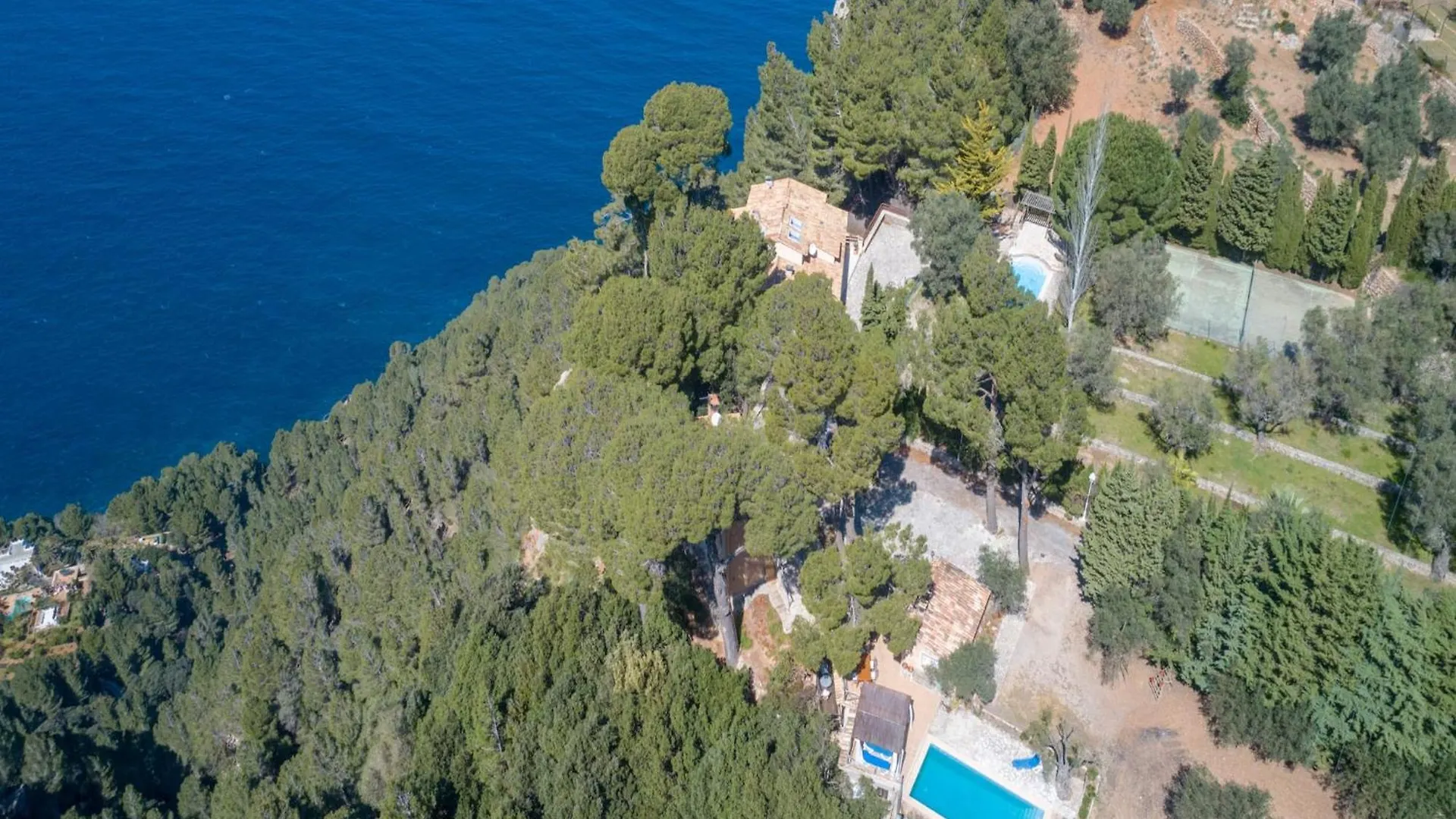 Beautiful Holiday Home In Valldemossa Spain