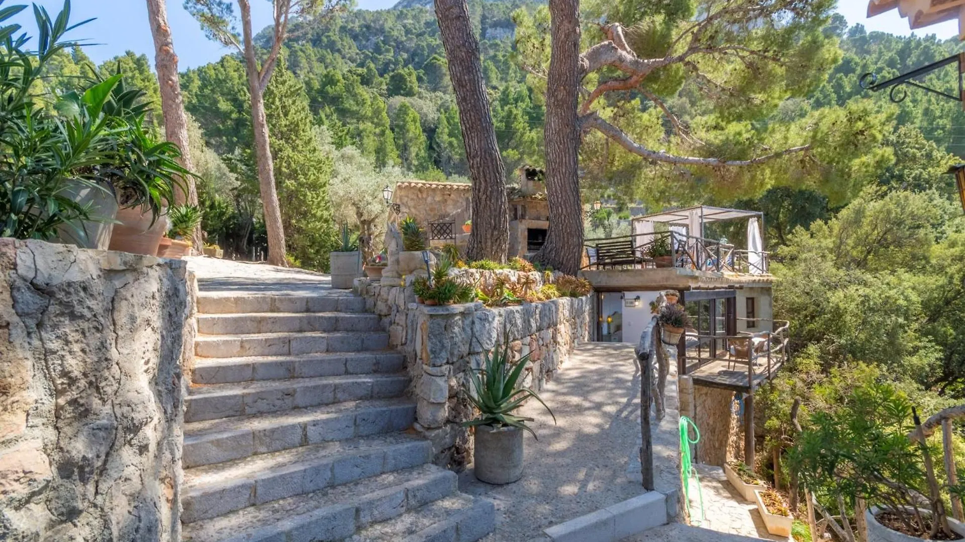 Beautiful Holiday Home In Valldemossa  Valldemossa (Mallorca)